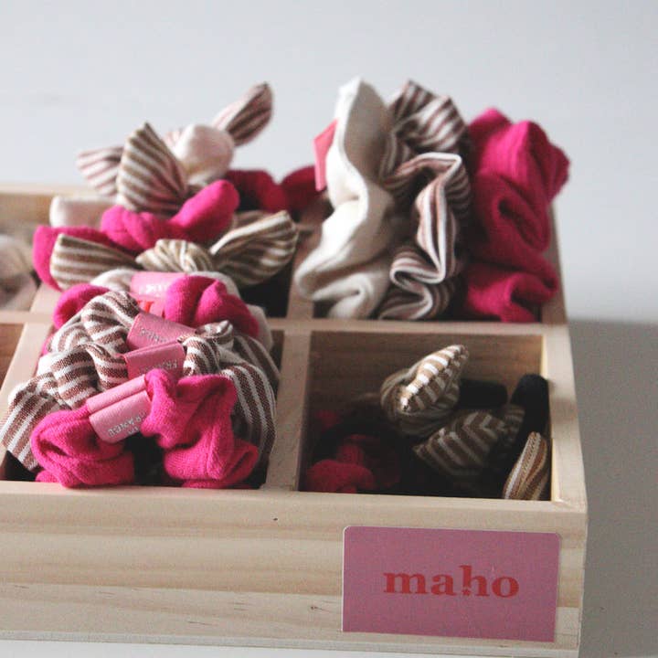 Maho - Wholesale Jewelry Stand & Display - Accessories Display3