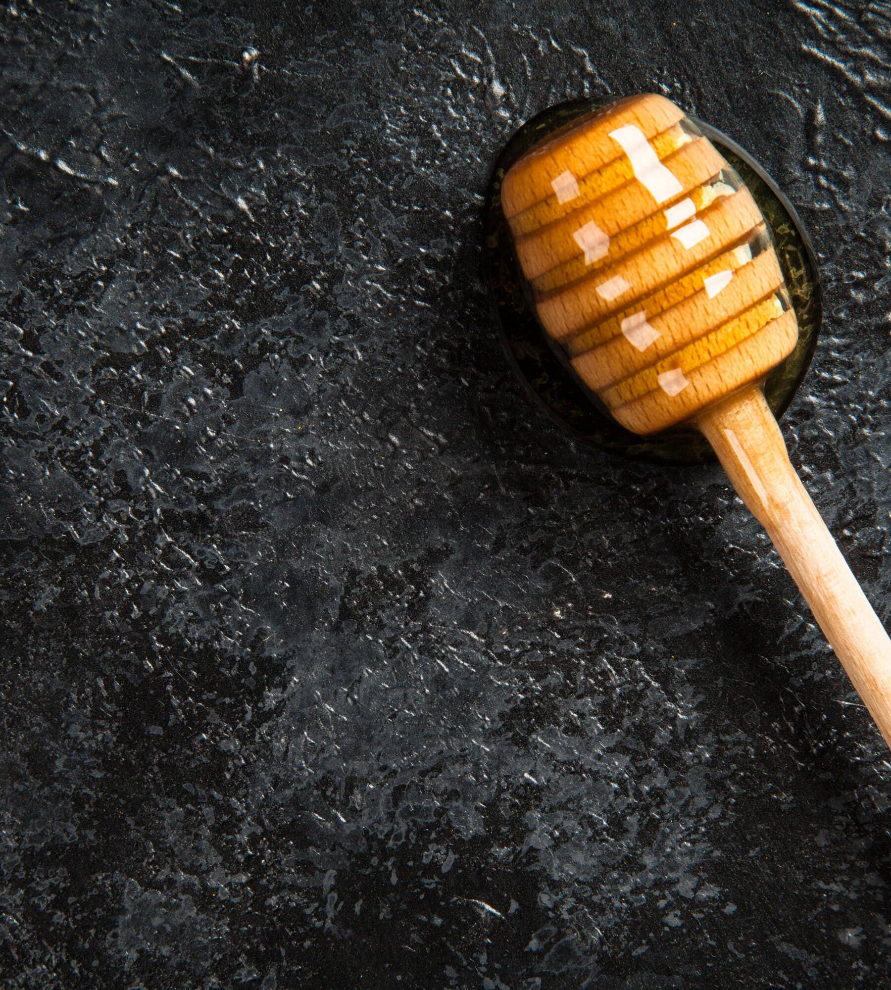 Happy Honey Bee Co. - Wholesale Honey Dipper - 6" Wood Honey Dipper6