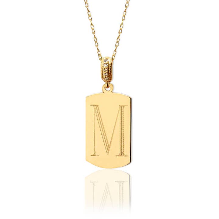 Dogtag initial en bloc avec balle diamantée pour la vente par Jane Basch Jewelry Designs