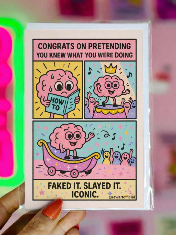 Carte de félicitations amusante : Cerveau comique - Fais semblant jusqu'à ce que tu le maîtrises pour la vente par Hot Mess Paper Co.