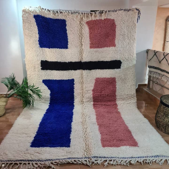 TAPIS FAITS MAIN TAPIS MAROCAINS 200 - 300 cm 343 pour la vente par Maroccarpets Poufs and pillows wholesale +31648976894