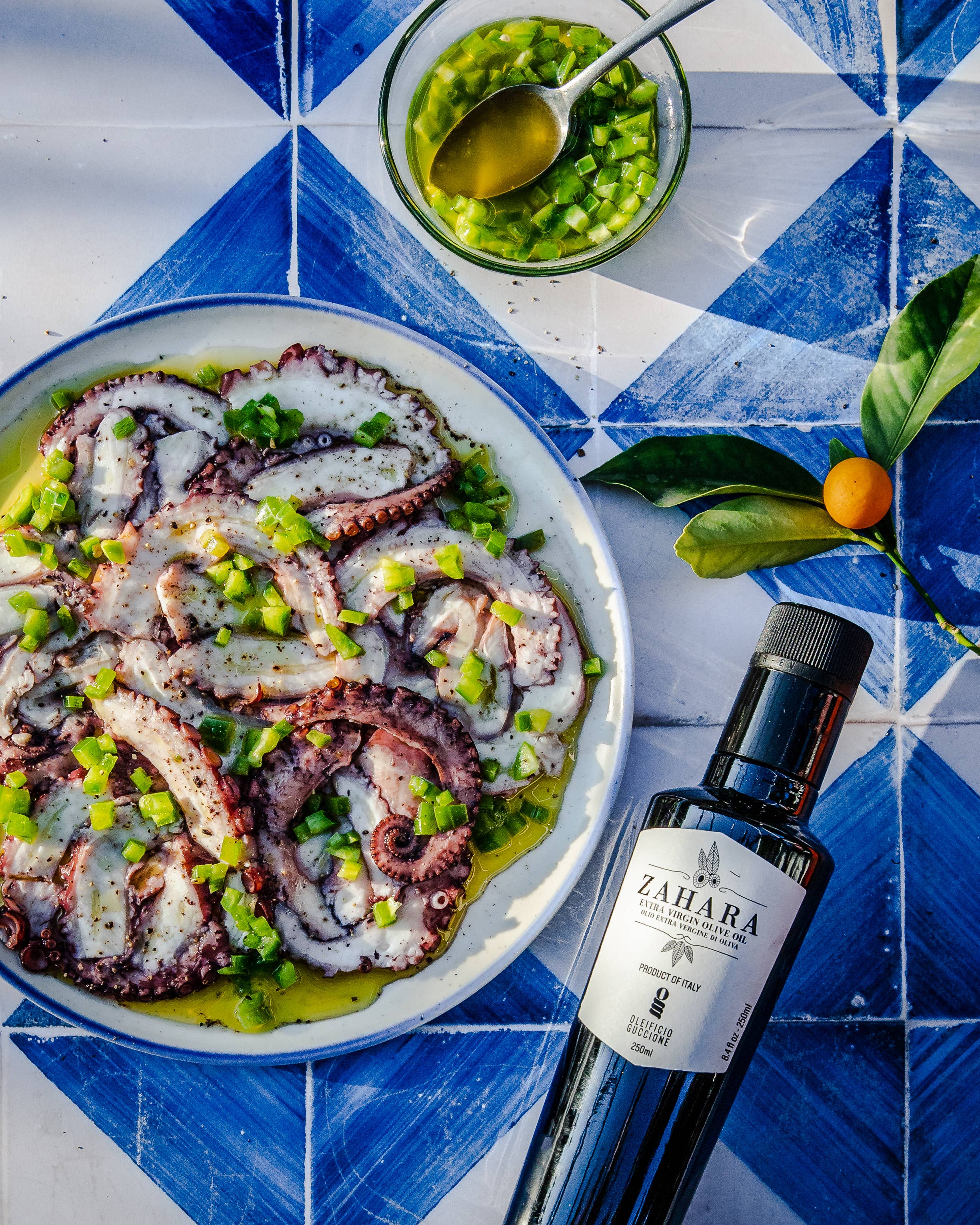 International Loft - Vente Huile d'olive - Huile d'olive extra vierge Zahara de Sicile, bouteille de 8,4 oz liq2