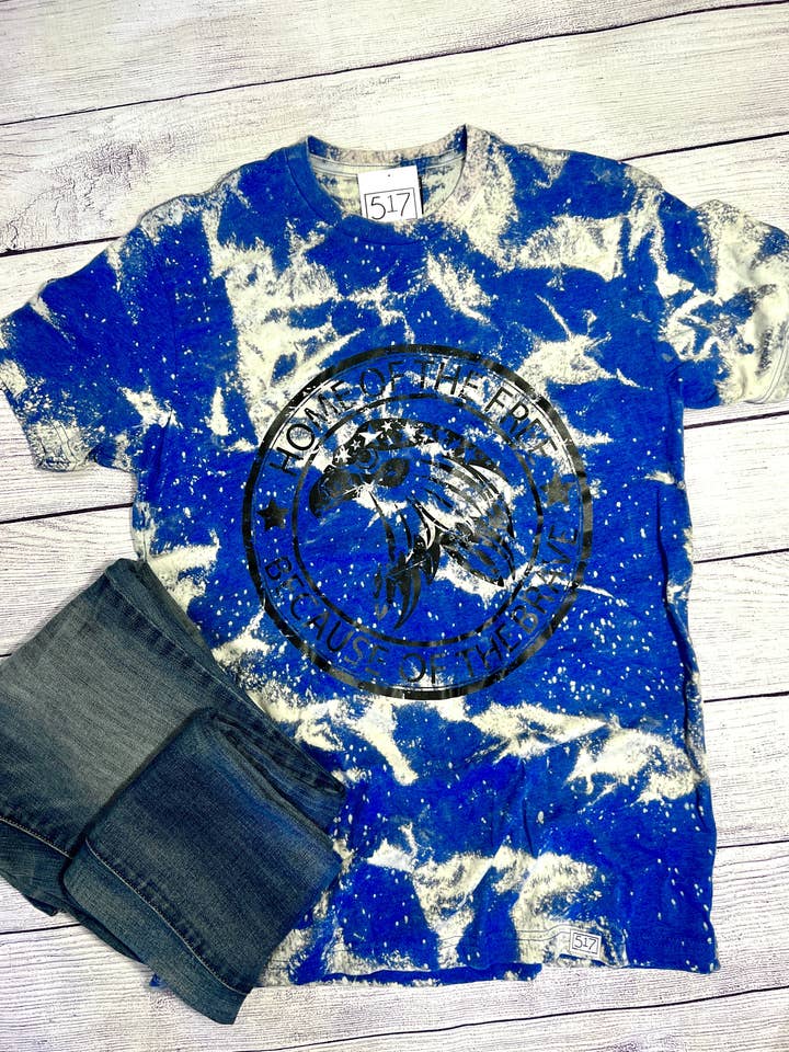 Hem för de fria, tack vare de modiga T-shirt för wholesale av 517 Threads