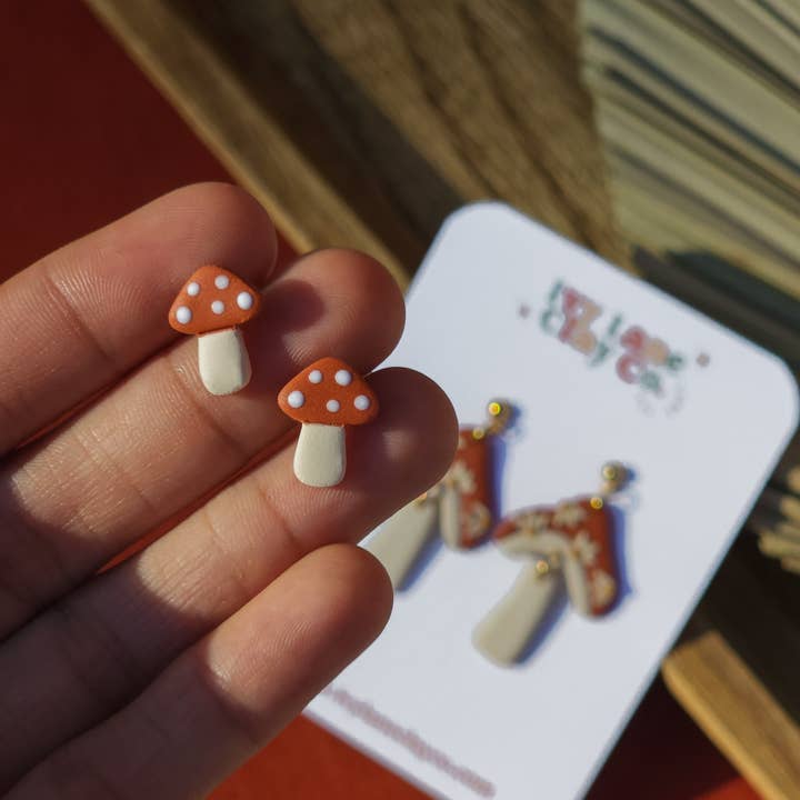 Ivy Lane Clay Co. - Wholesale Stud/Post Earrings - Spotted Mushroom Stud Earrings