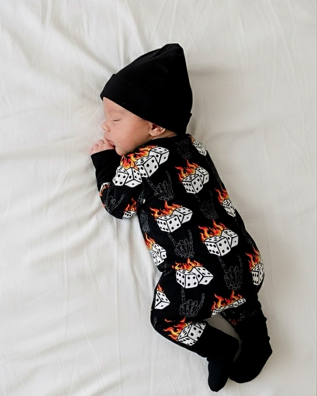 Smiley Daze - Wholesale Sleepsuit - Baby - LUCKY STREAK •  BAMBOO ZIPPIES0