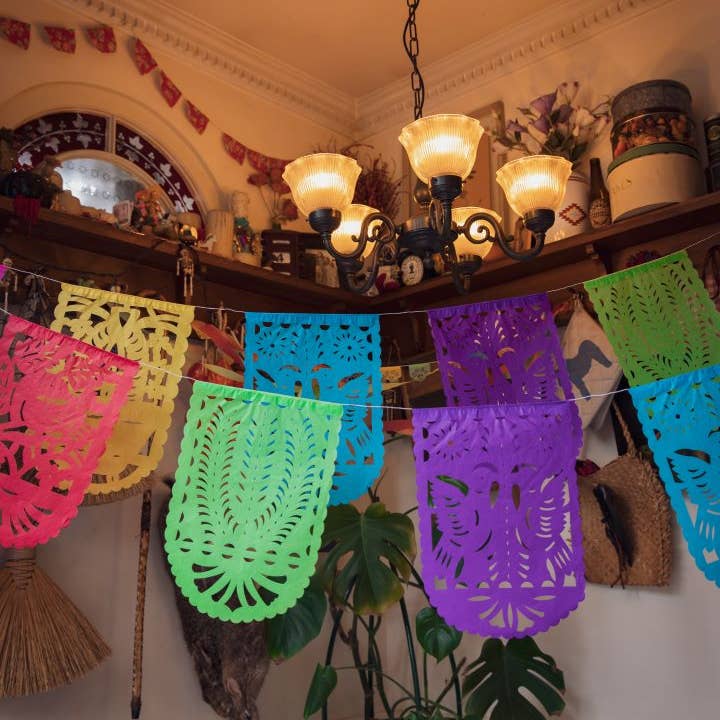 ArtMexico Ltd - Venta al por mayor Banderines/guirnaldas - Guirnaldas de fiesta de temática mexicana con banderas de tamaño mediano5