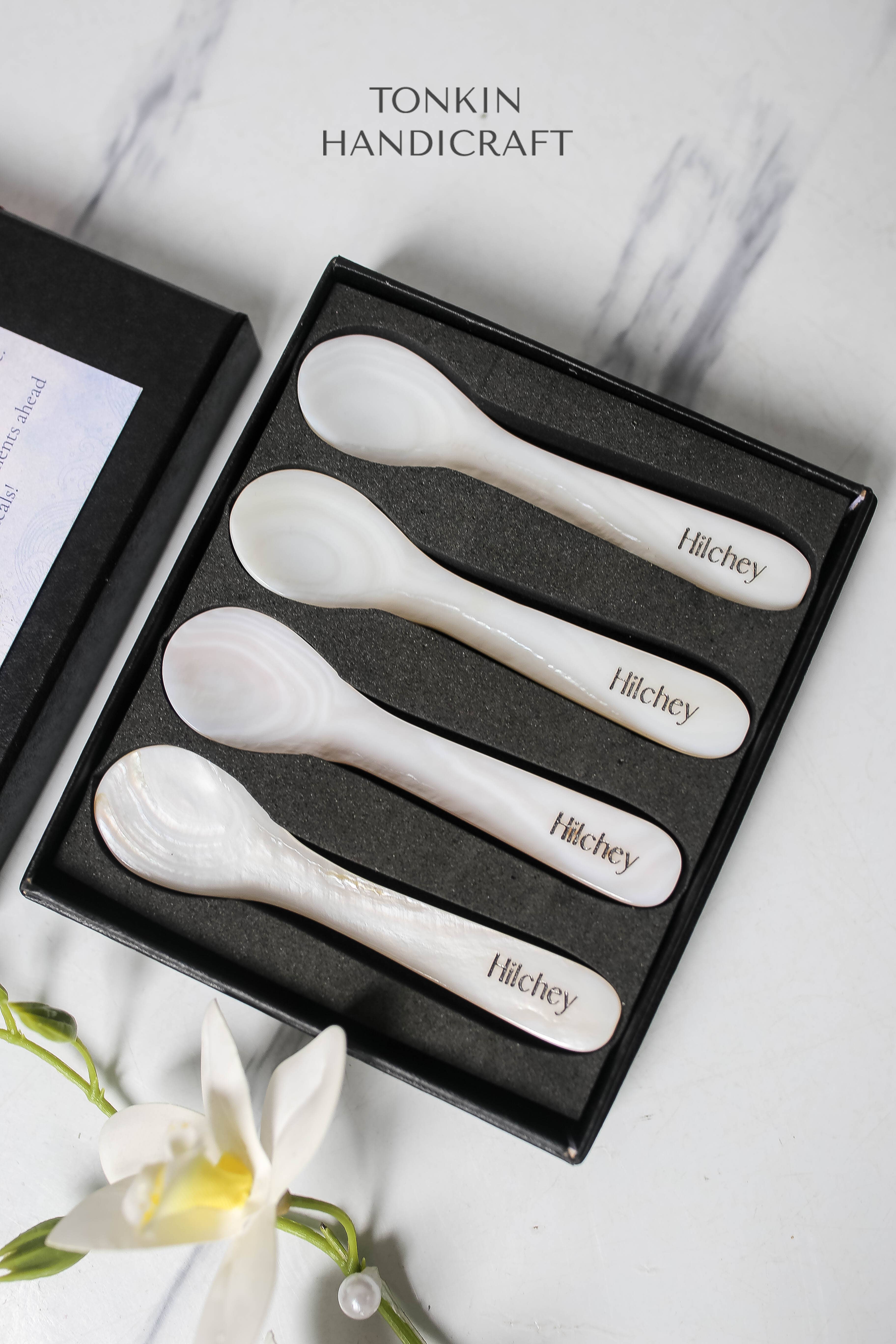 Set 4 Cucchiai Madreperla 11cm - Per Uova E Caviale, Confezione Regalo Elegante