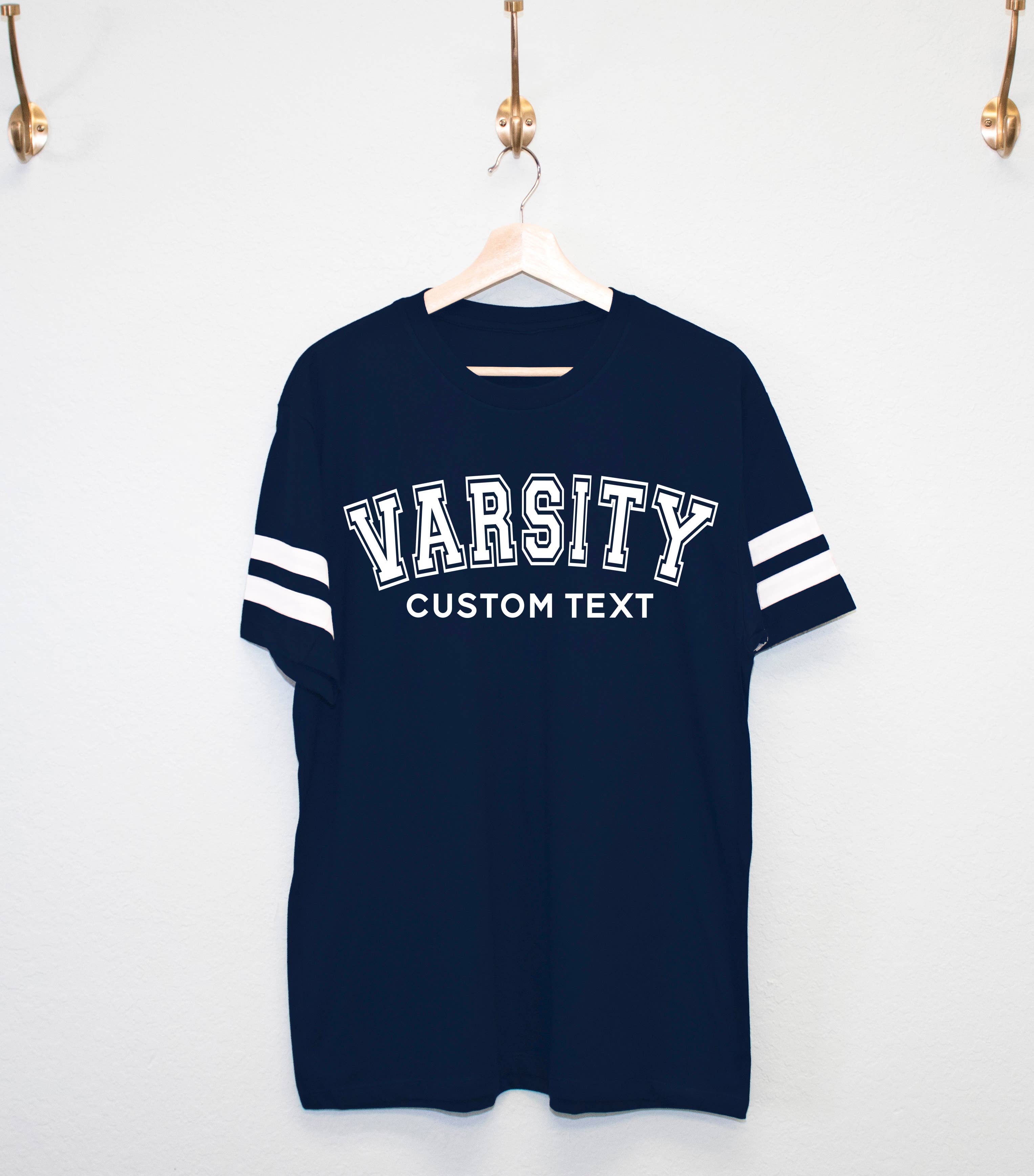 Nobullwoman Apparel - Vente T-shirt sérigraphié – unisexe - T-shirts unisexes VARSITY PERSONNALISÉS, Votre Équipe, École, Ville12