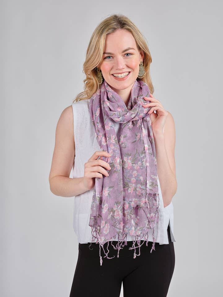 Bufanda con estampado Lilly: SC719 para venta al por mayor de Windhorse Trading Inc