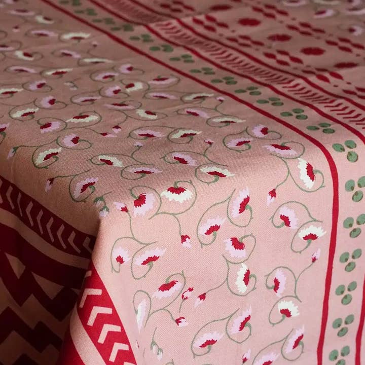 Casa Stilo - Wholesale Tablecloth - La Leccia Tablecloth in Dark Pink 1