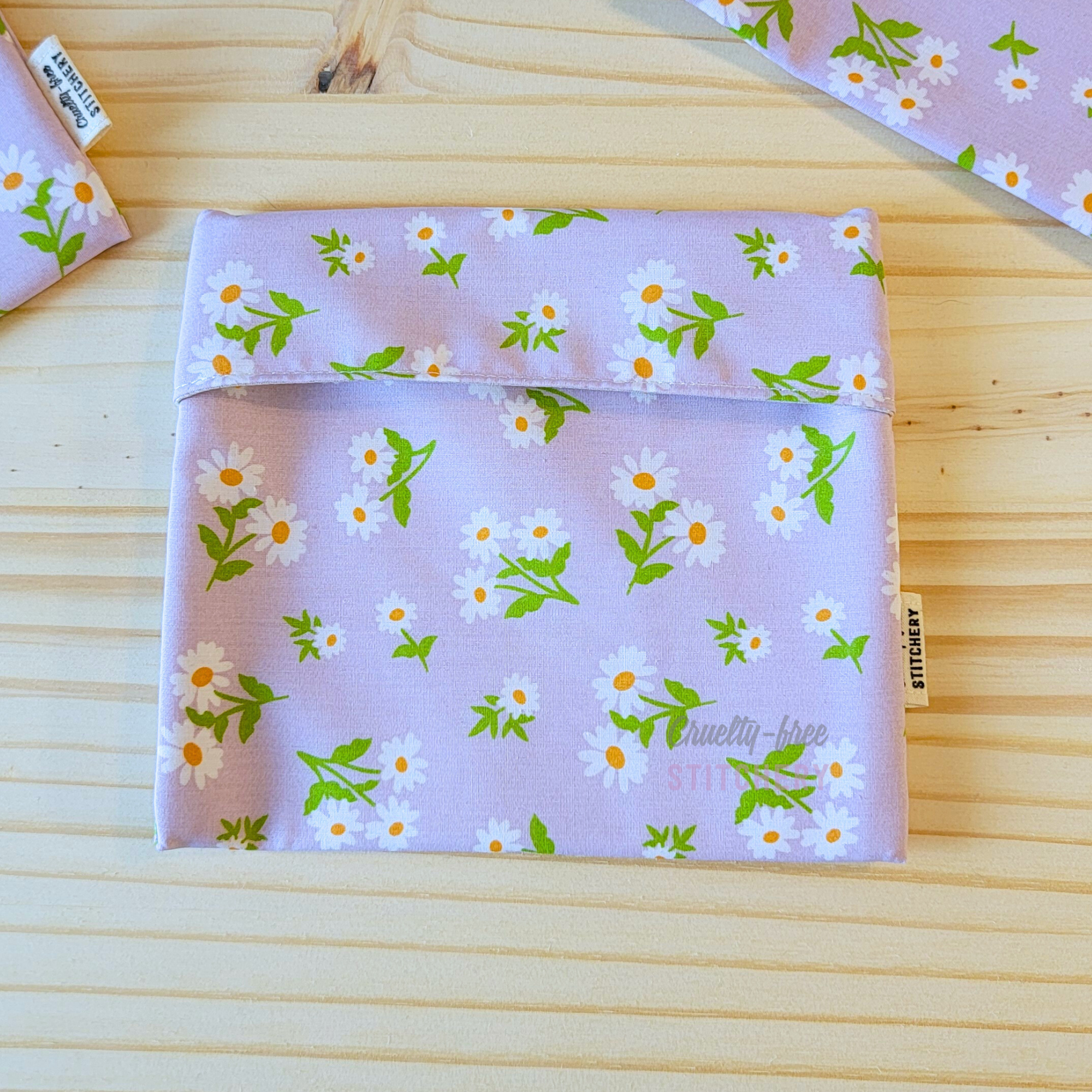 Cruelty-Free Stitchery - Wholesale Food Storage Wrap/Bag - Reusable Snack/Sandwich Bag - Lavender Daisy0