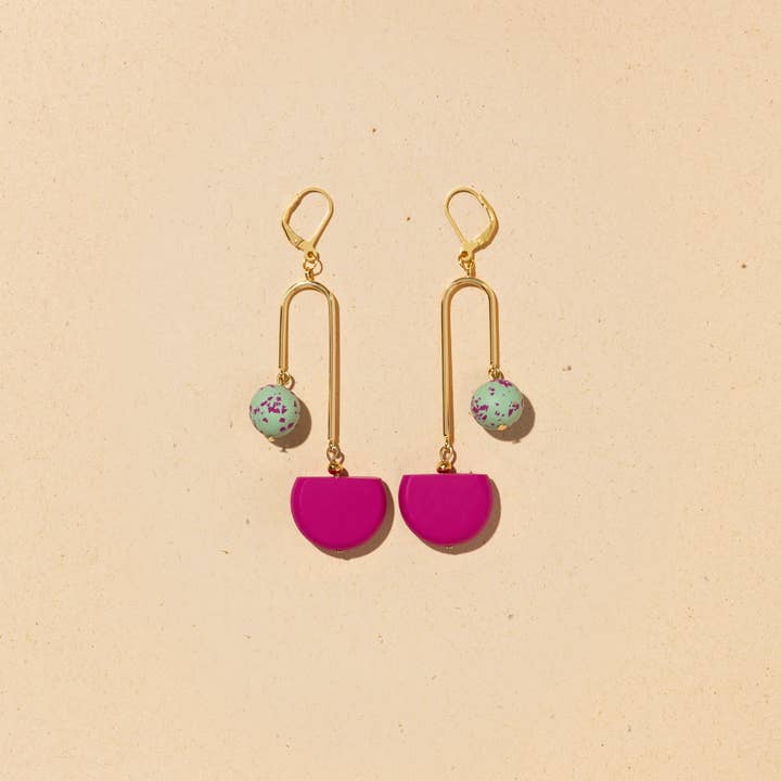 La Tusa - Wholesale Dangle Earrings - ARC TERRACE | CORAL2