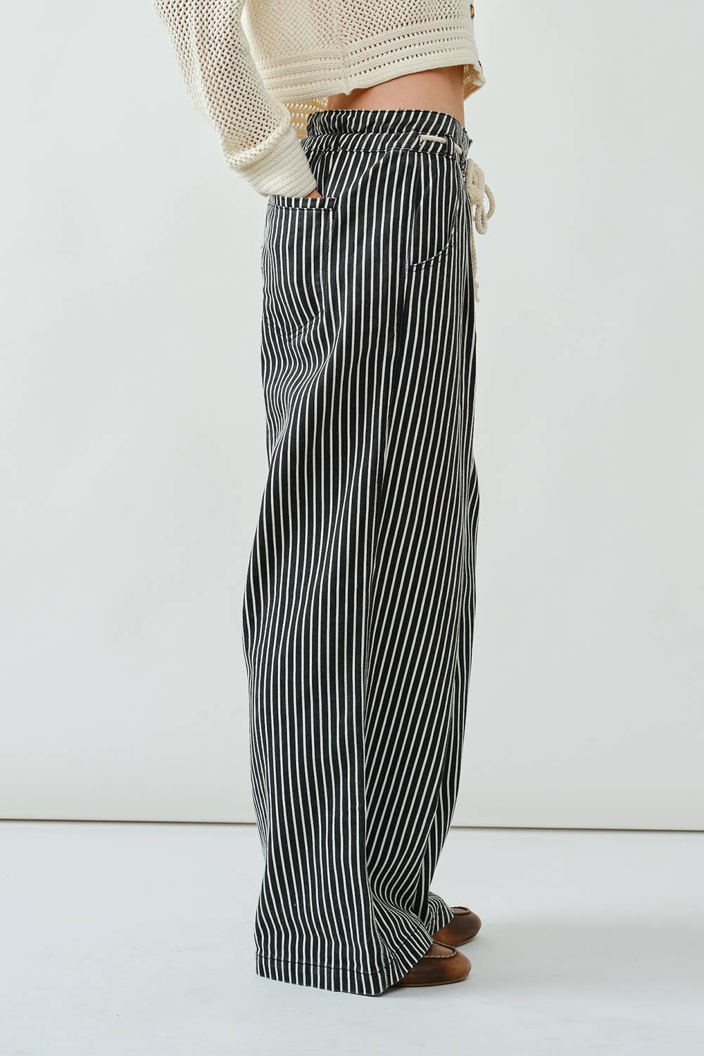 Aaron & Amber - Wholesale Pants - Women's - MAP3311 STRIPE WIDE LEG PANTS WITH ROPE BELT10