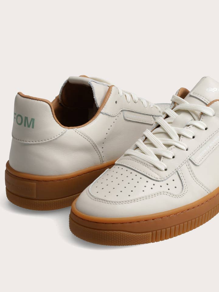 Freedom of Movement (SA) Ltd - Wholesale Lifestyle trainers – Women′s - FOM Ladies Trainers Crème Brûlée1