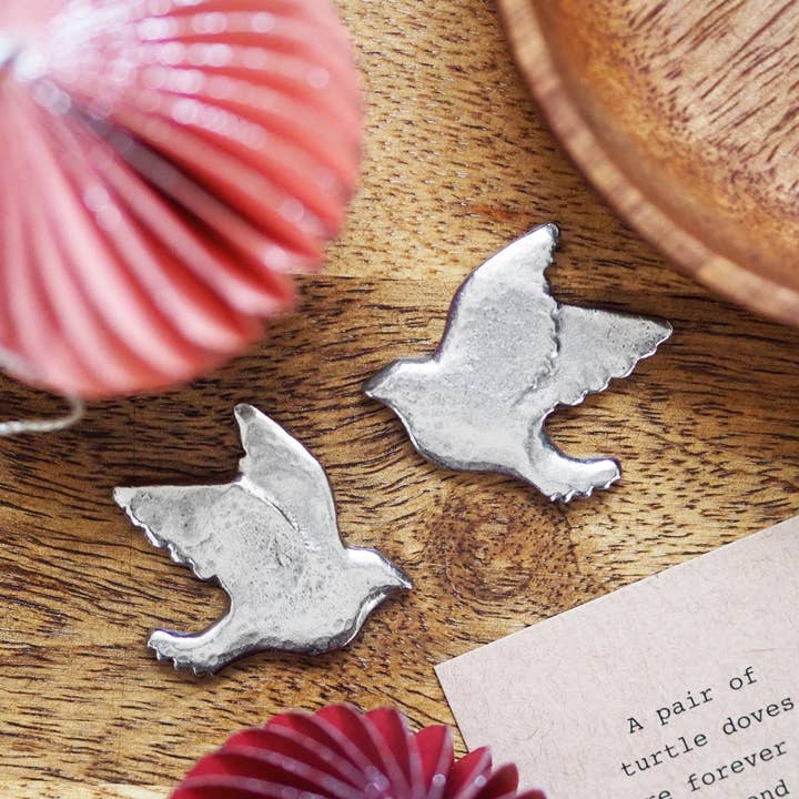 Two Turtle Doves Friendship Pocket Token Set for wholesale by Kutuu