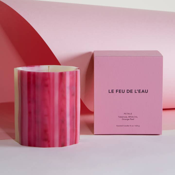 Le Feu De L'eau - Wholesale Pillar Candle - Petale, 15oz wax vessel1