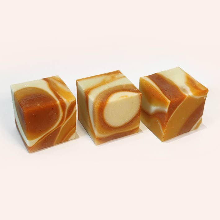 Savonnerie Kolibri - Wholesale Zeepblok - Camaïeu 100g zeep - Citrus3