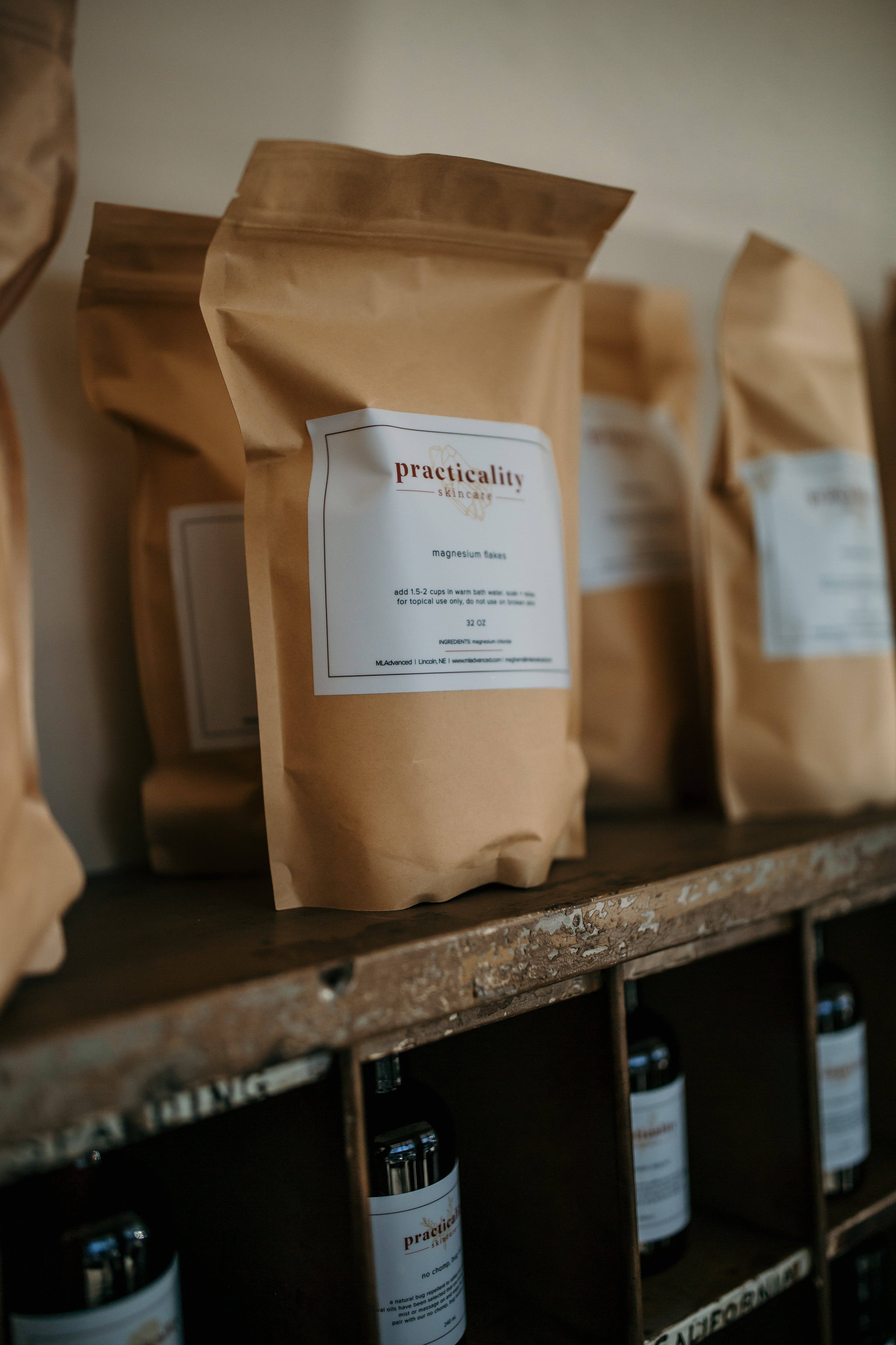 Practicality Skin & Body care - Wholesale Bath Salts - Magnesium Flakes Single soak1