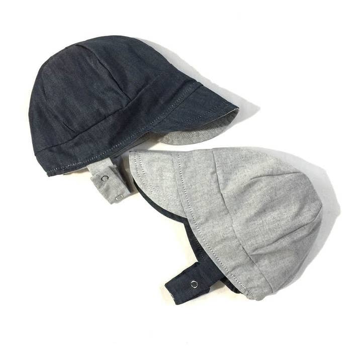 Casquette en gris pour la vente par Urban Baby Bonnets