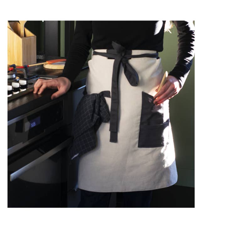 Organic Cotton Kitchen Apron for wholesale by Pebbly France