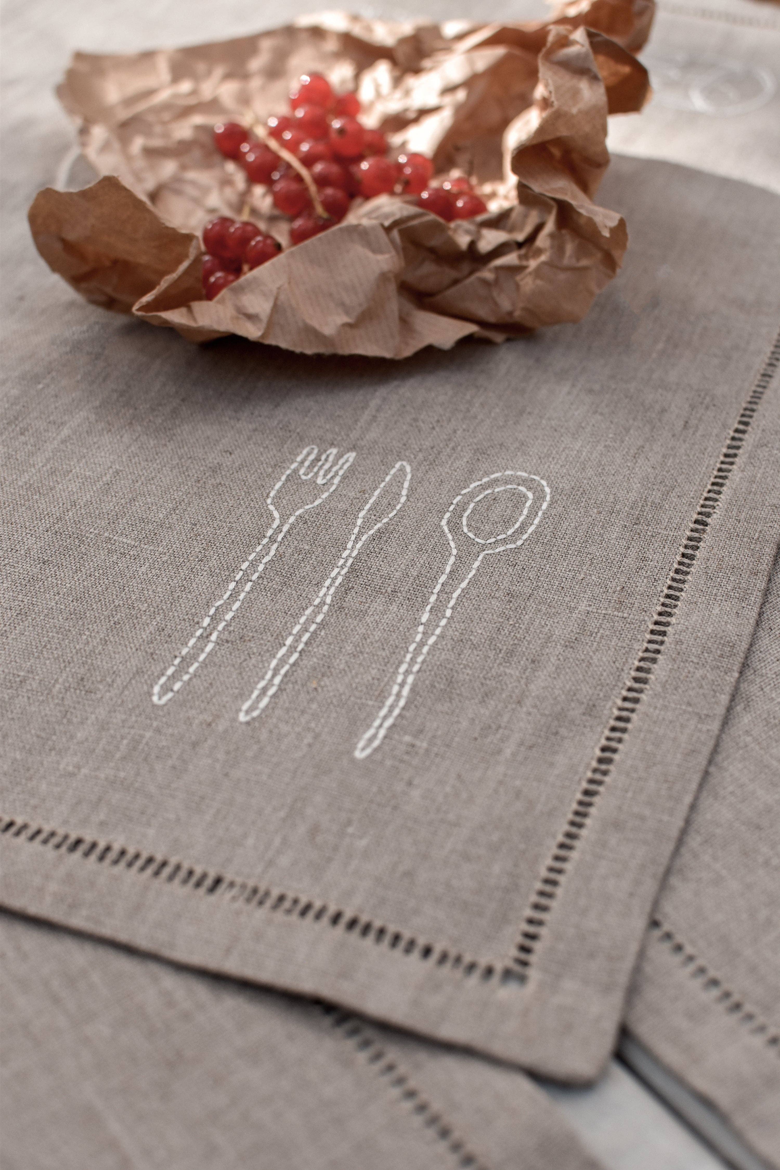 À bientôt - Wholesale Placemat - Petit Dej Organic Linen Placemat in White13