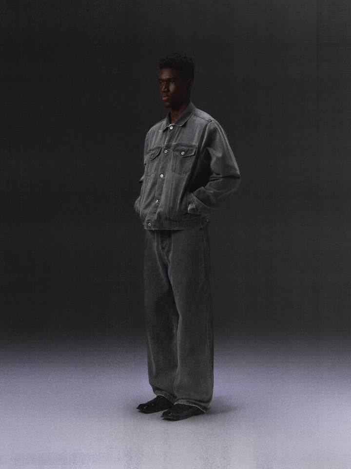 Veste en jean teinté gris pour la vente par FRGL