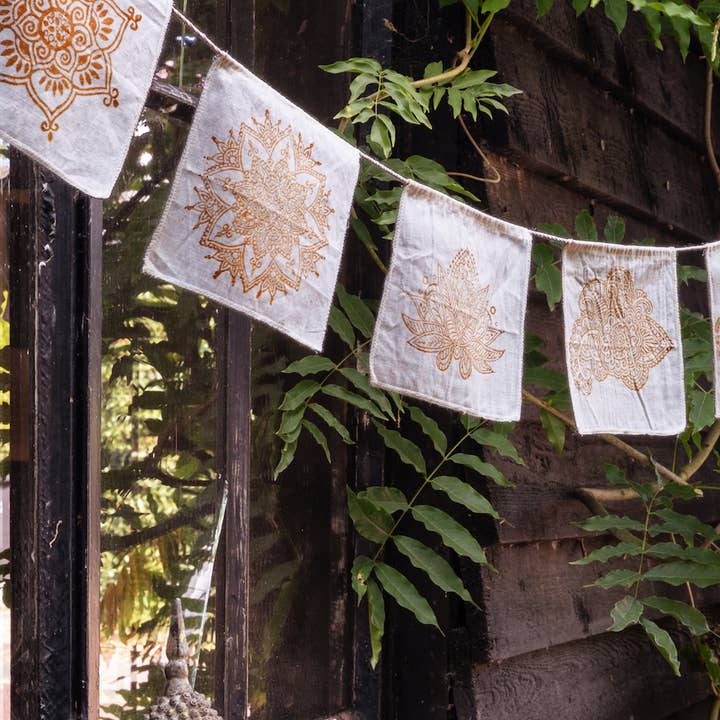 Mandala Bunting for wholesale by Koperberg