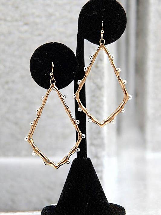 PERLE ACCENT DIAMANT UDSKÅRET HÆNGEØRERING for engroshandel hos Andrea Bijoux