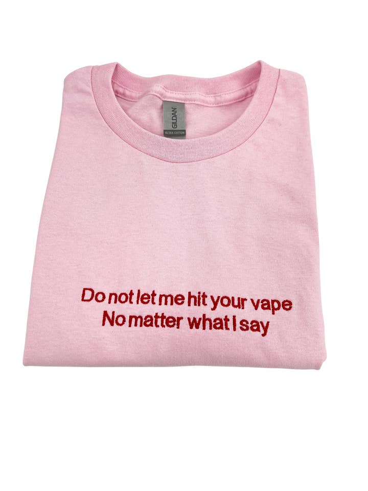Ne me laisse pas toucher à ta vape T-shirt unisexe pour la vente par Totally Iced Out