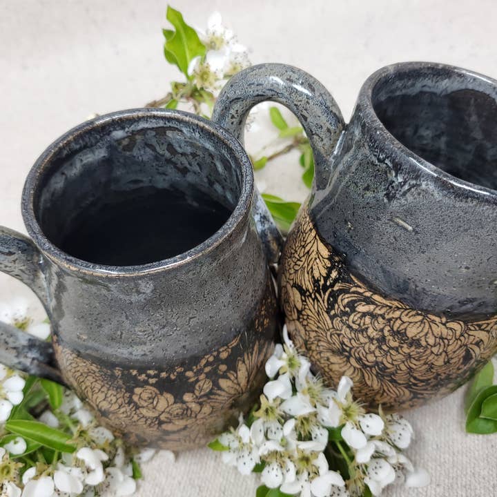 Turtle Hollow Pottery - Wholesale Coffee Mug - Flower Garden in Snow Storm -Mug2