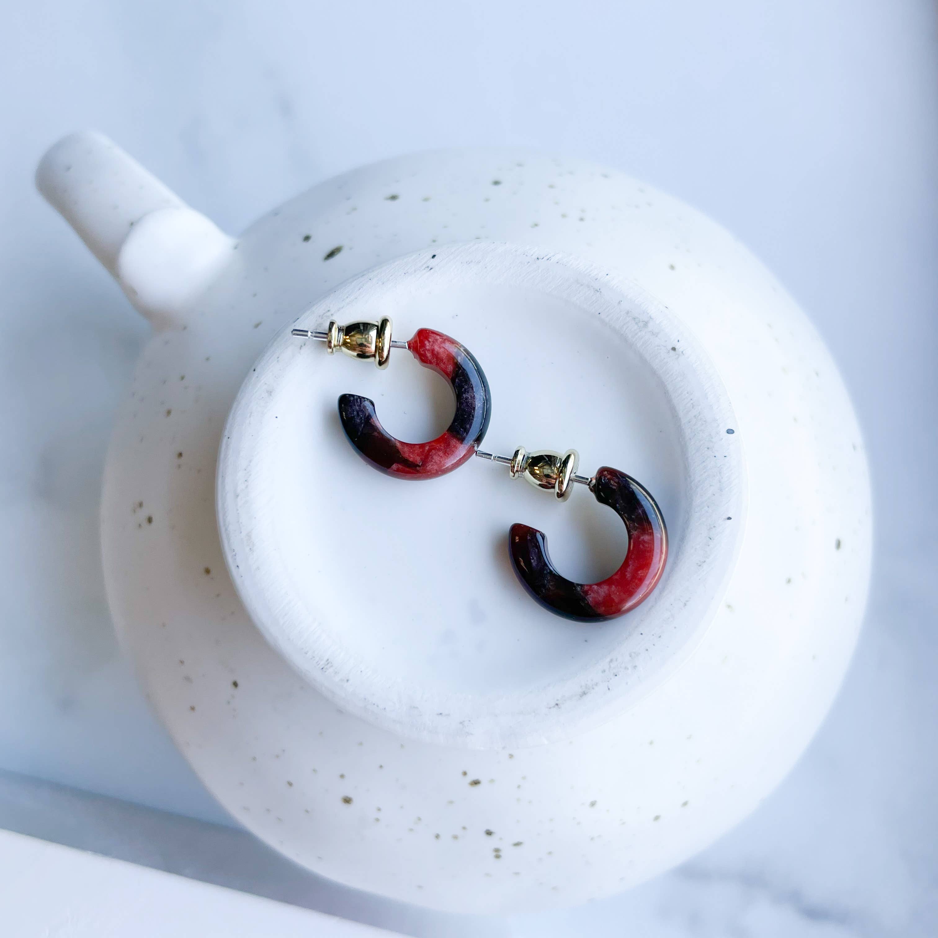 Fenna&Fei - Wholesale Hoop Earrings - Huggie Hoops Collection | Small Tiny Minimalist Resin Hoops5