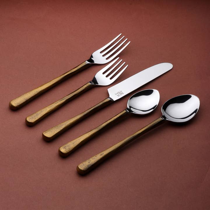 Medicki Flatware 20 Pc. Place Setting for wholesale by INOX artisans