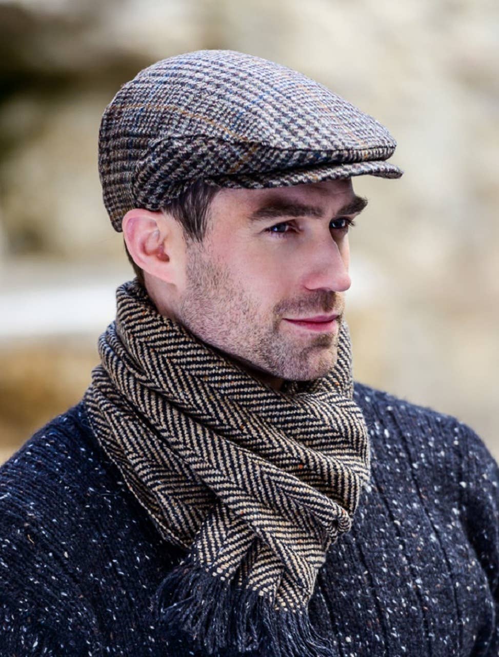 Bronte Moon - Wholesale Flatcap - Men's - Trinity Tweed Flat Caps - Made in Ireland - Unisex4