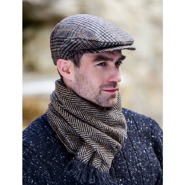 Bronte Moon - Wholesale Flatcap - Men's - Trinity Tweed Flat Caps - Made in Ireland - Unisex4