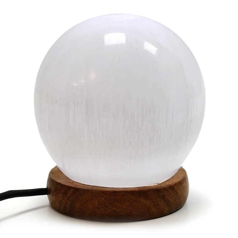 Ethike.eu - Wholesale Accent/Desk Lamp - 2 white selenite USB Sphere lamps3