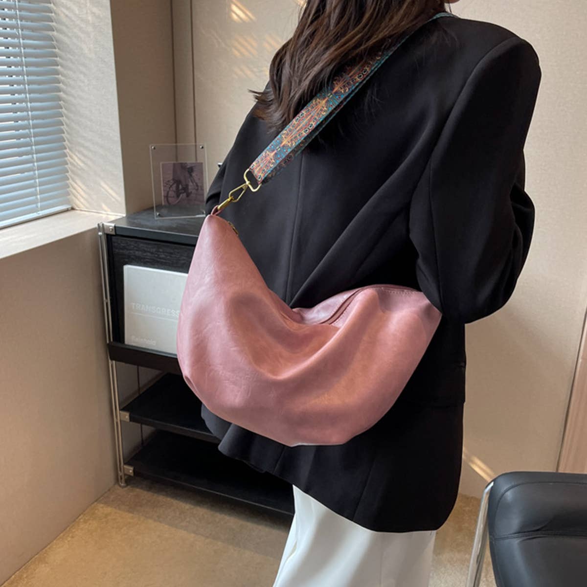 ACCITY - Wholesale Shoulder Bag - Women's - MINIMALIST HOBO BAG_CUAB01196