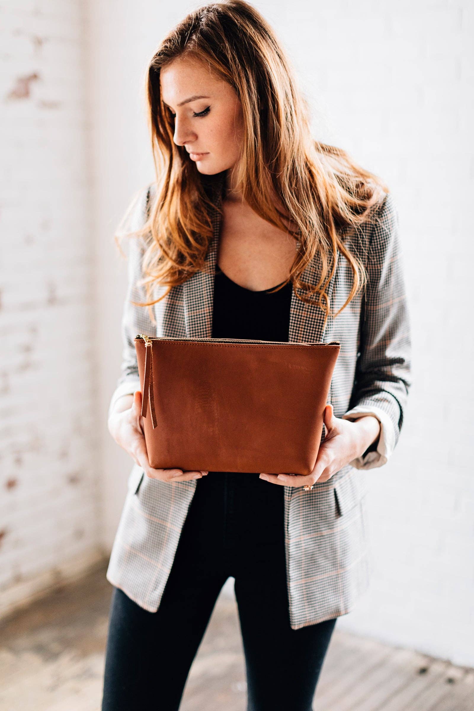 LIZ RIDEN - Wholesale Tote Bag - Women's - Large Makeup Bag-Caramel1