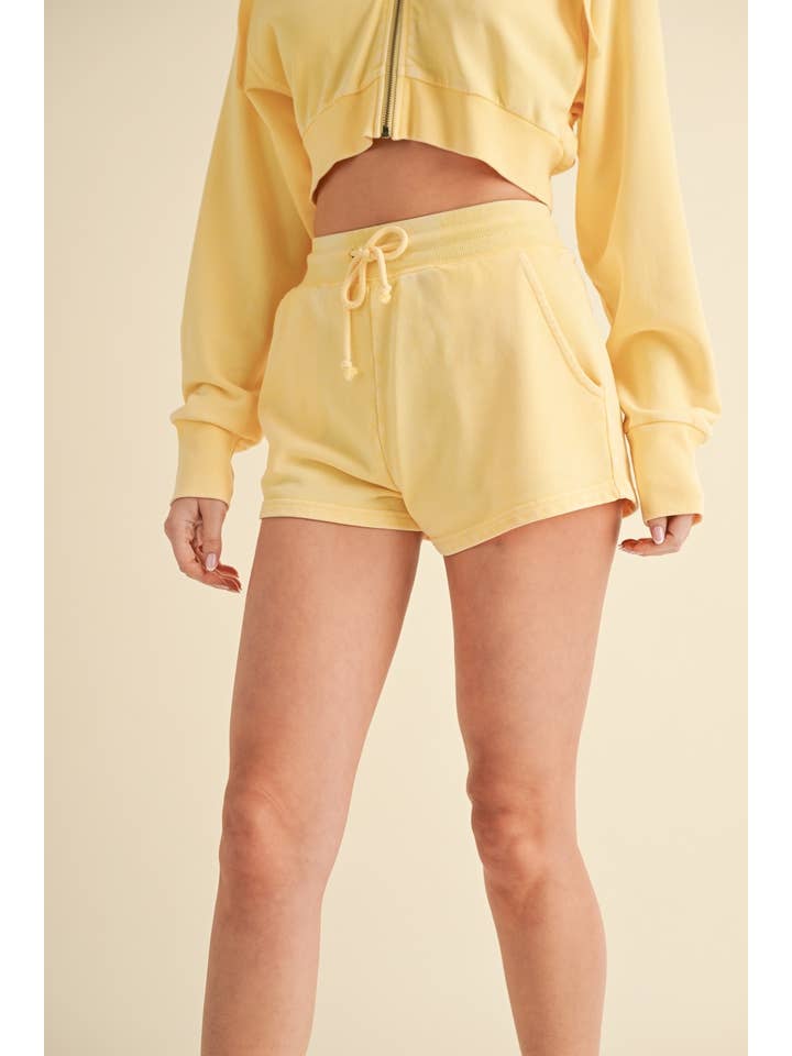 KIMBERLY C - Wholesale Korte broeken - Dames - Mineral Wash Shorts12