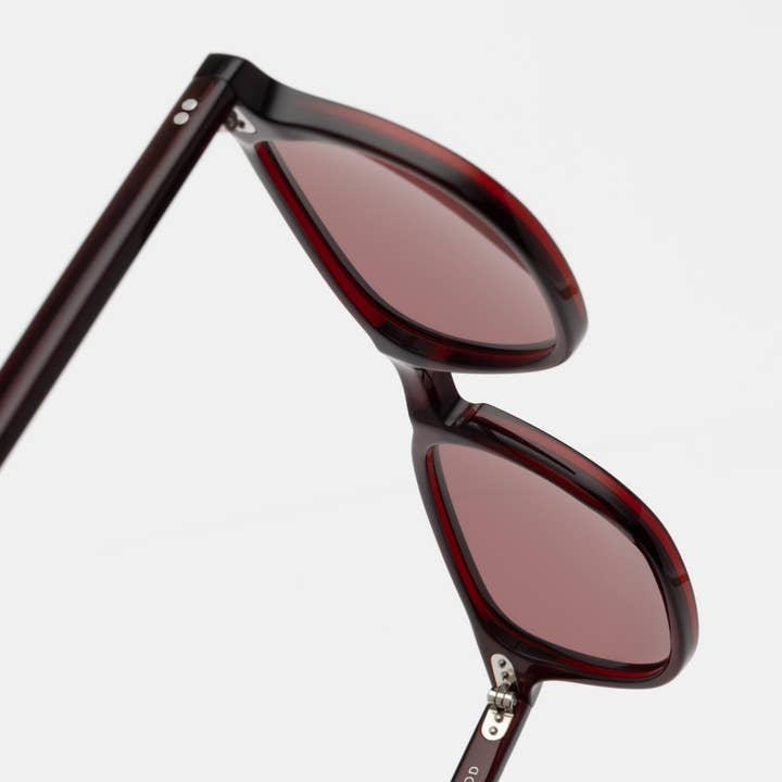 FORA - Wholesale Sunglasses - Unisex - Unisex Square Sunglasses | Hero | Acetate11