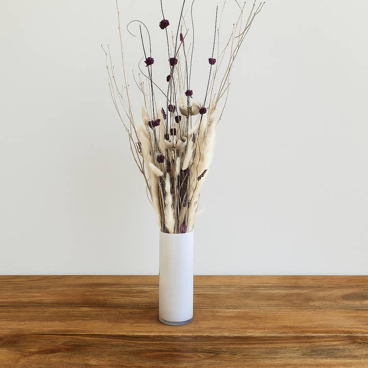 GS Foliage - Wholesale Dried/pressed flowers - Winter Plum Dried Floral Arrangement