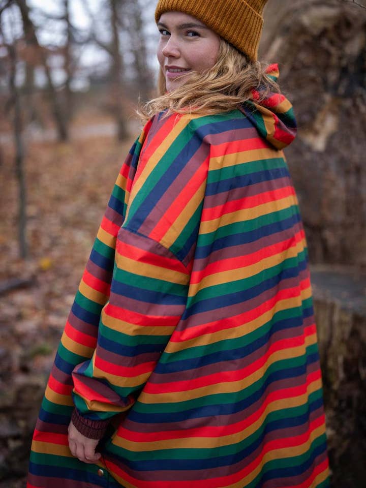 Danefae København - Wholesale Poncho – Women's - Danedream Drops Rain Poncho Stormrider6