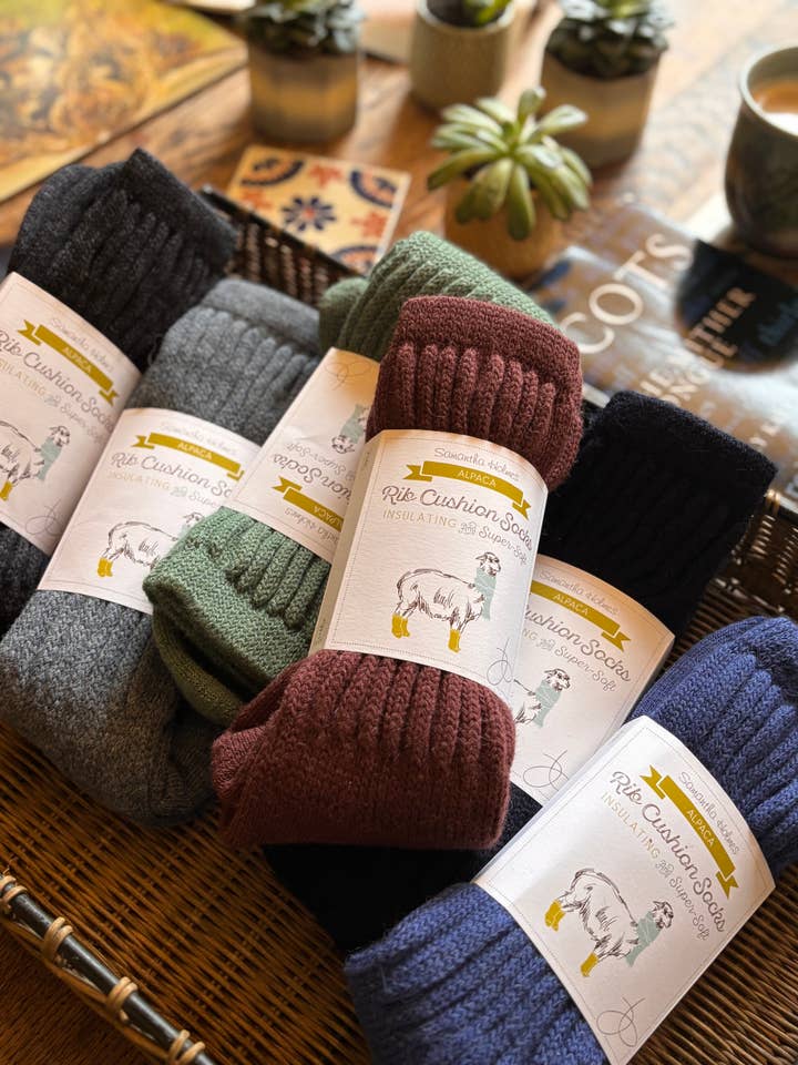 Samantha Holmes Alpaca Clothing and Gifts - Wholesale Socks - Unisex - Men's Cosy Alpaca Rib Cushn Socks UK 7-11, EU 40-44, US 8-127