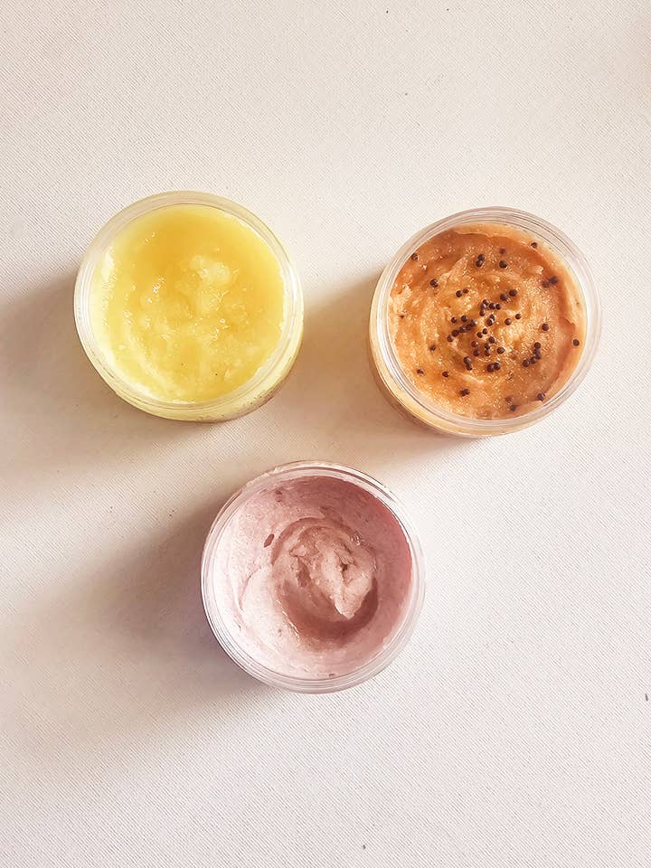 Exfoliating and Brightening Body Scrub for wholesale by Liv Metta