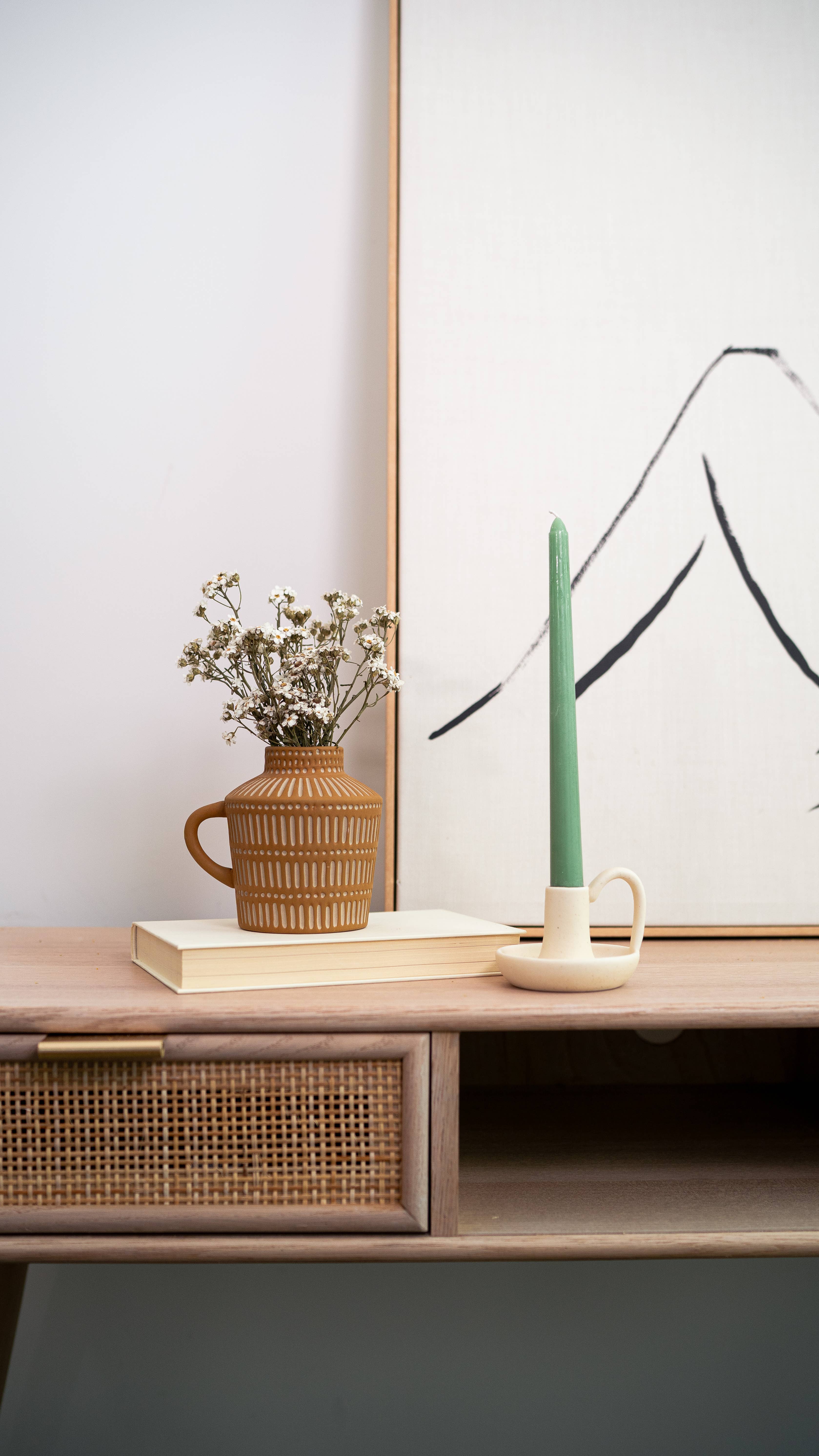 Fairmile Co. – wholesale Vas – Roma-vaser med elegant naturnära design5