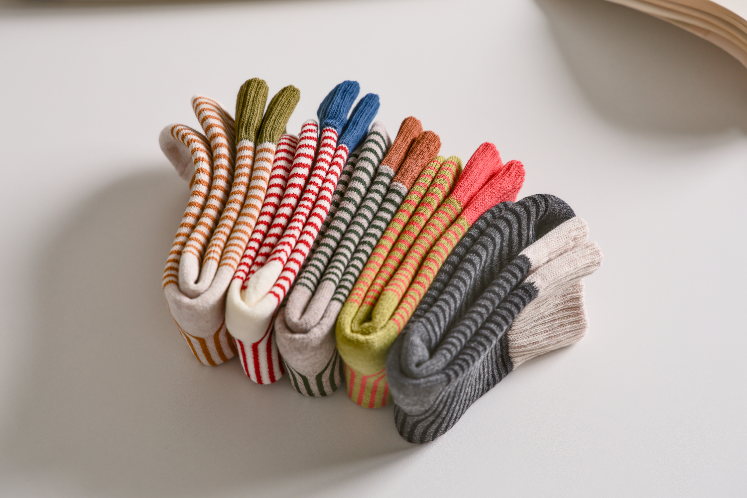 Happy Knits - Vente Chaussettes – femme - Chaussettes rayées en coton pour femmes - Douces, respirantes et élégantes11