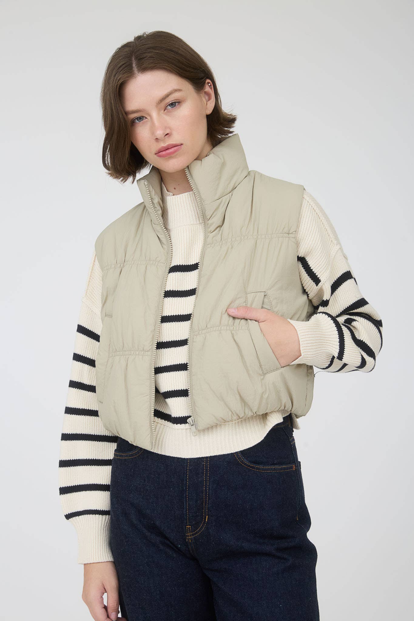 Blu Pepper – wholesale Väst - Dam – LÅNGÄRMAD PUFFERVÄST MED DRAGKEDJA5