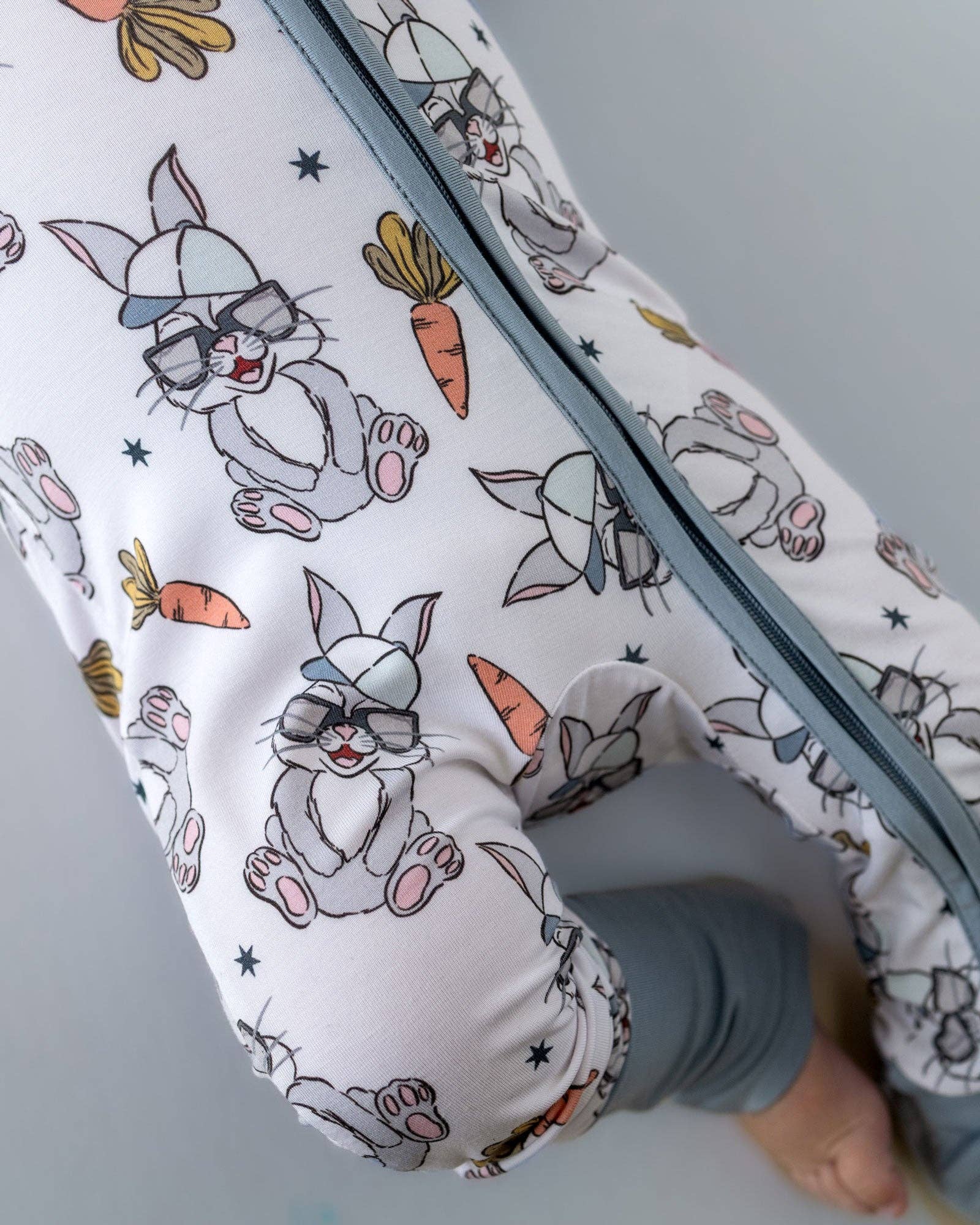 Lucky Panda Kids - Venta al por mayor Peto - Bebés - Mono de bebé con cremallera de bambú para Pascua | Conejito Rad6