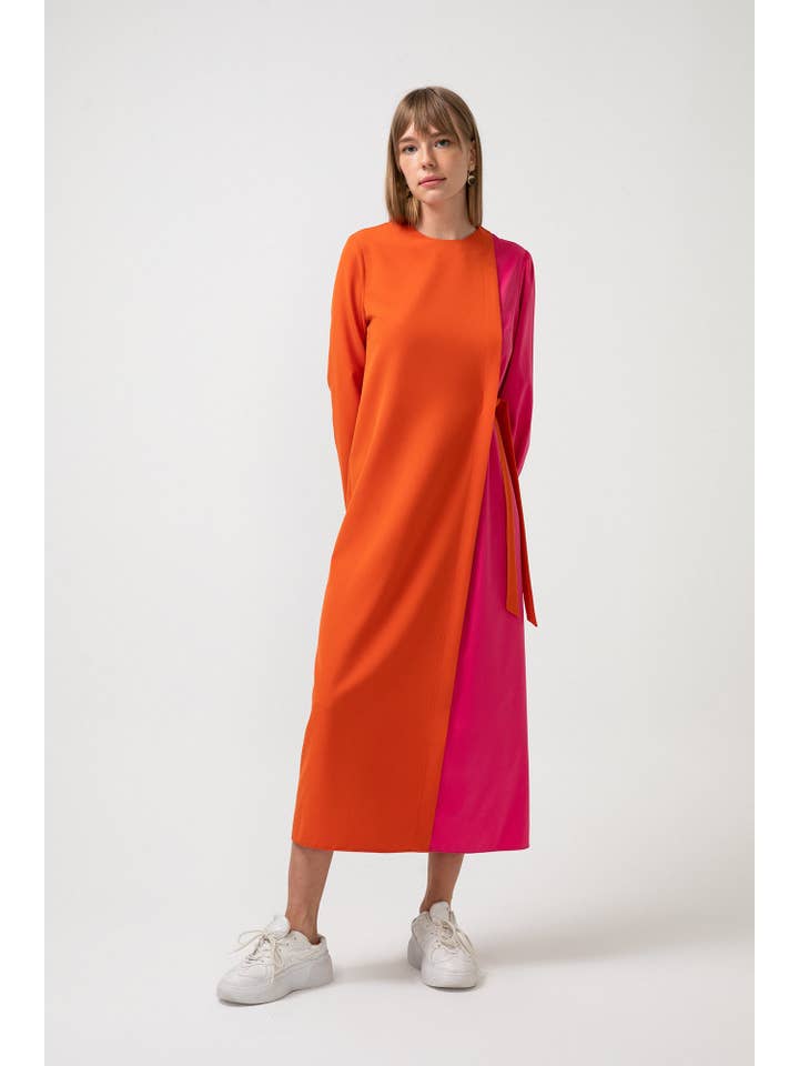 Orange COLORBLOCK SIDE-TIE LONG SLEEVE MAXI DRESS for wholesale on Faire9