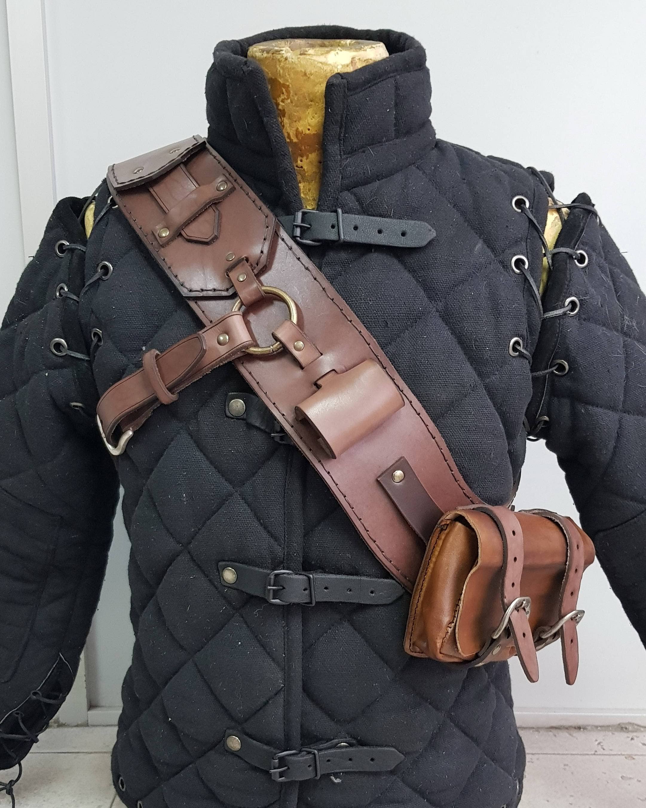 Outcast Props – wholesale Costume – Unisex – Witcher 3 Ursine Armour Baldric.1