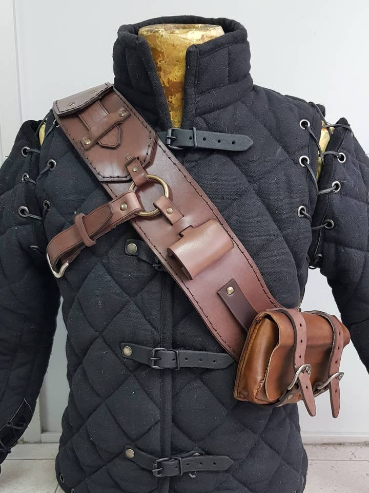 Outcast Props – wholesale Costume – Unisex – Witcher 3 Ursine Armour Baldric.1